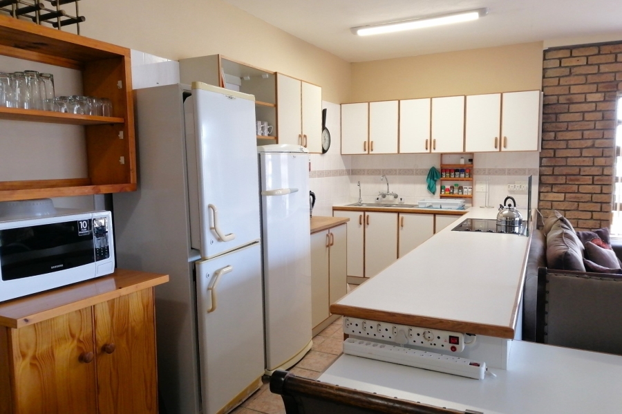 5 Bedroom Property for Sale in Stilbaai Wes Western Cape